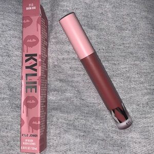 Kylie Jenner Lip Blush
